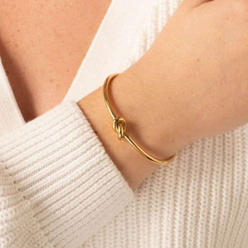 Bow Bangle