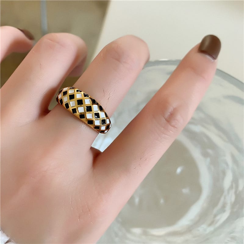 Black & White Charm Ring