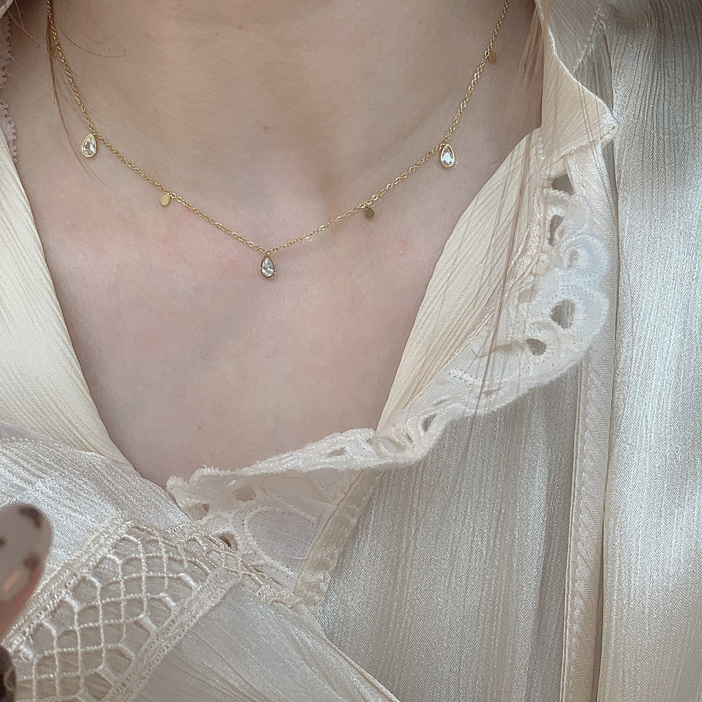 Waterdrop Mini Necklace
